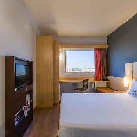 Ibis Barretos Hotel Exterior photo